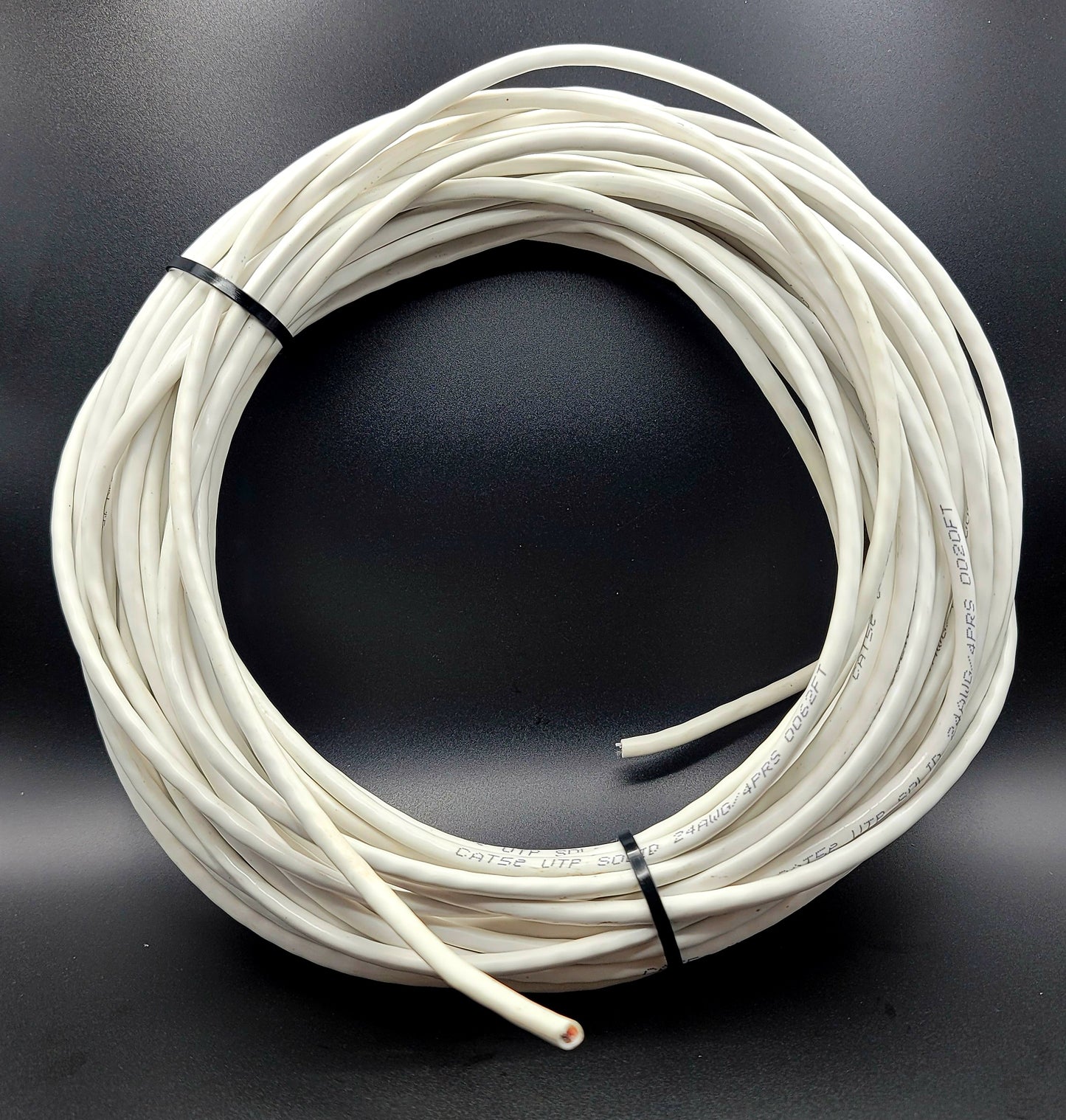 Totality Depot Bulk CAT6 Cable Indoor/Outdoor Solid Copper Ethernet Lan CCTV 10/100/1000mb 125ft 38m White